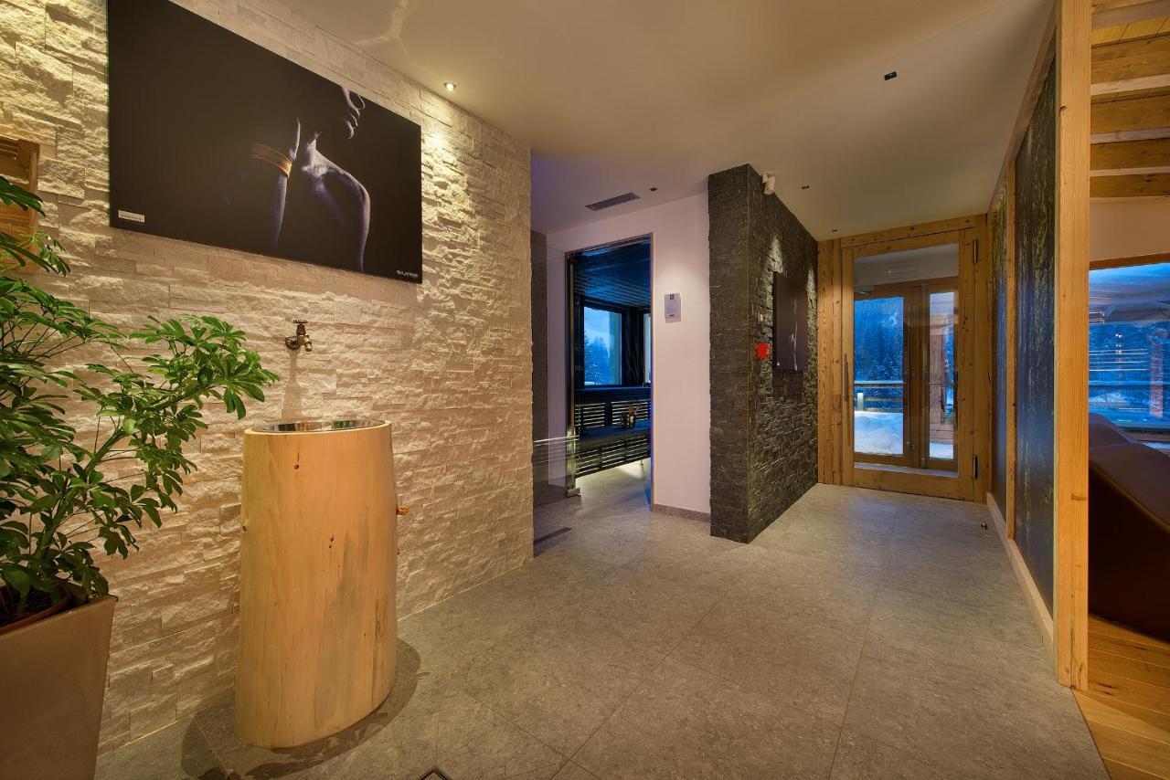 Hotel Cristallo Пейо Экстерьер фото